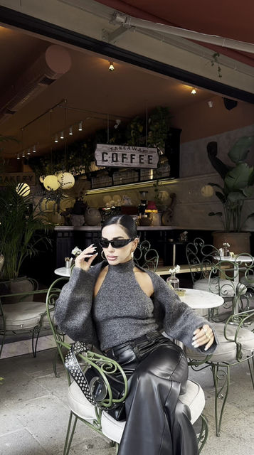 Chic Tricot Top